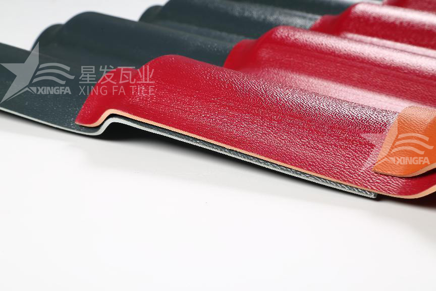 合成樹脂瓦的四層材質(zhì)揭秘：讓你徹底了解屋頂?shù)谋Ｗo(hù)體系！